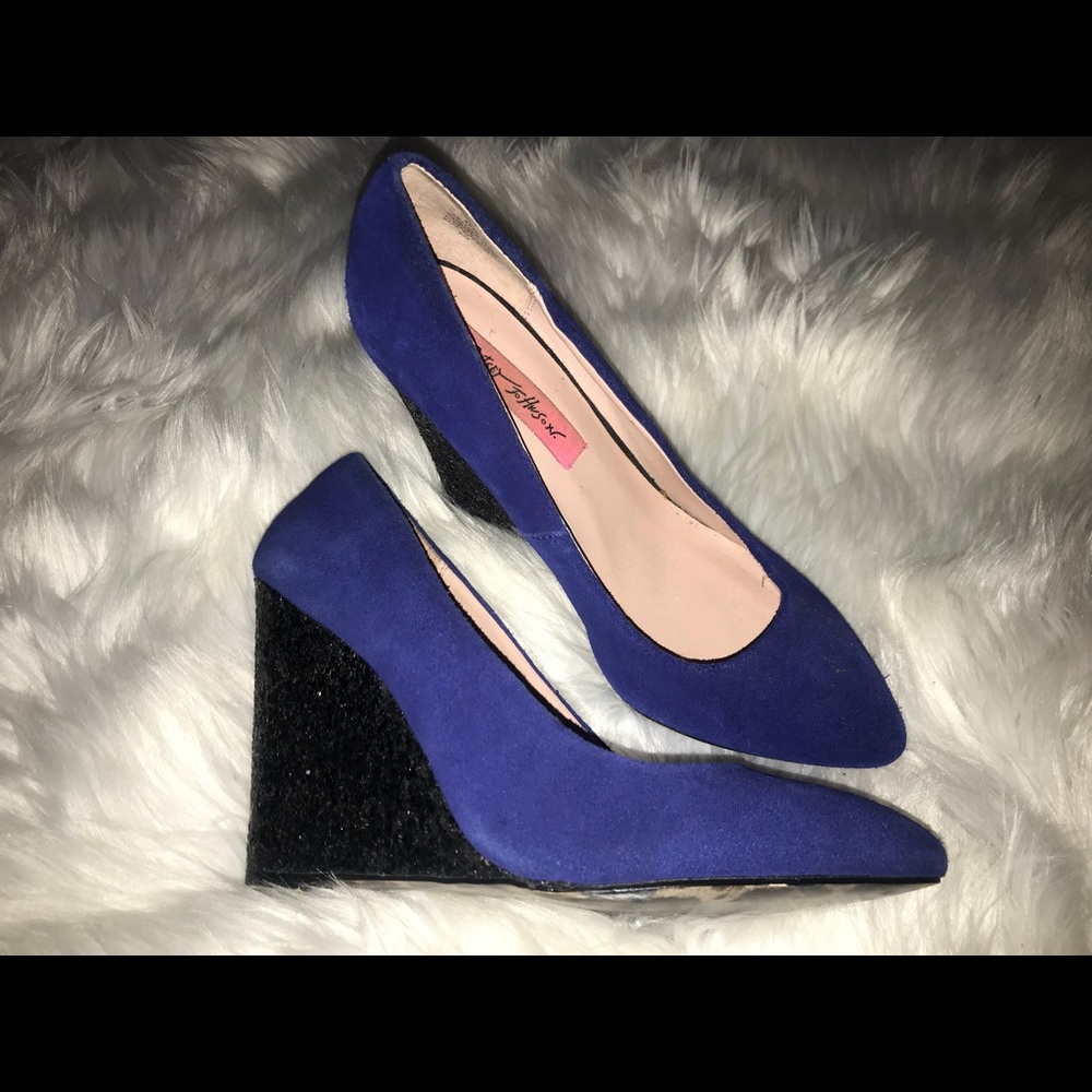 Betsey Johnson Blue Suede sparkle Wedges SZ 7.5